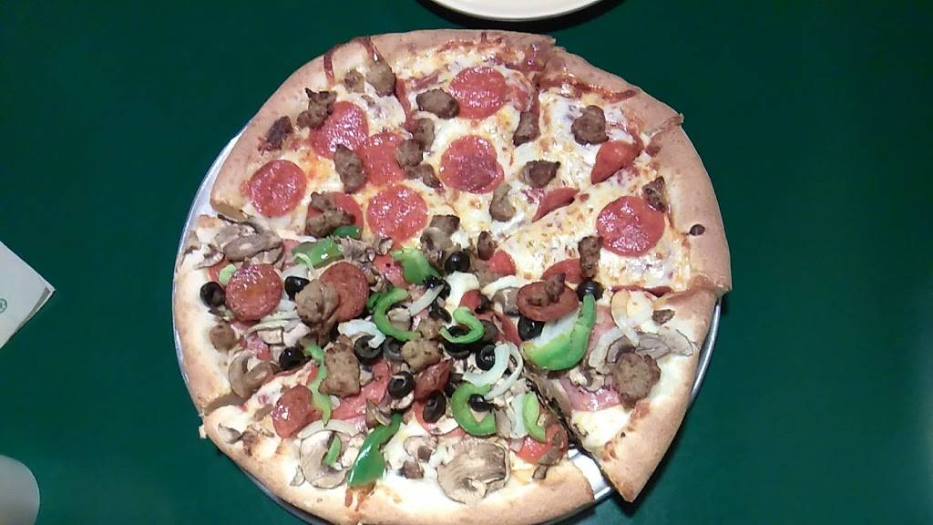 Round Table Pizza | meal delivery | 4330 Redondo Beach Blvd, Torrance, CA 90504, USA | 3103718009 OR +1 310-371-8009