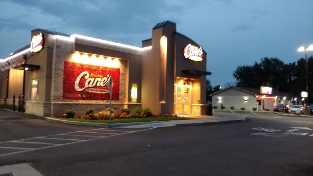 Raising Canes Chicken Fingers | meal takeaway | 5120 Dixie Hwy, Fairfield, OH 45014, USA | 5138154414 OR +1 513-815-4414
