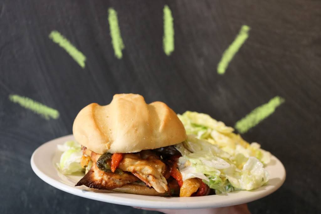 Reginellis Pizzeria | restaurant | 874 Harrison Ave, New Orleans, LA 70124, USA | 5044880133 OR +1 504-488-0133