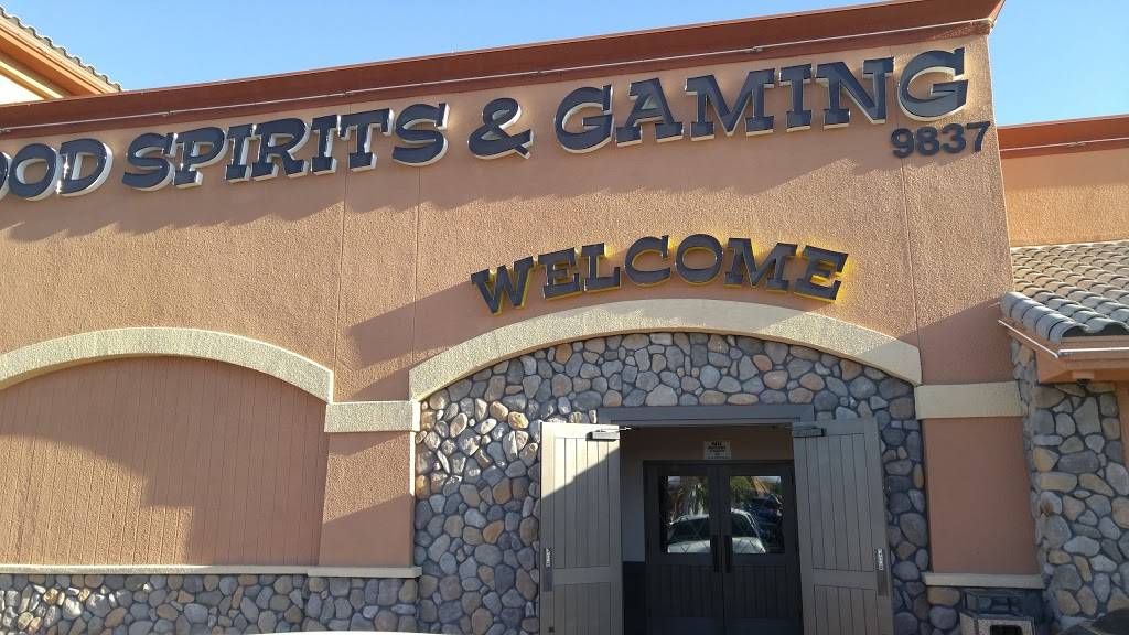 Off the Strip | restaurant | 9837 W Tropicana Ave, Las Vegas, NV 89147, USA | 7028763080 OR +1 702-876-3080