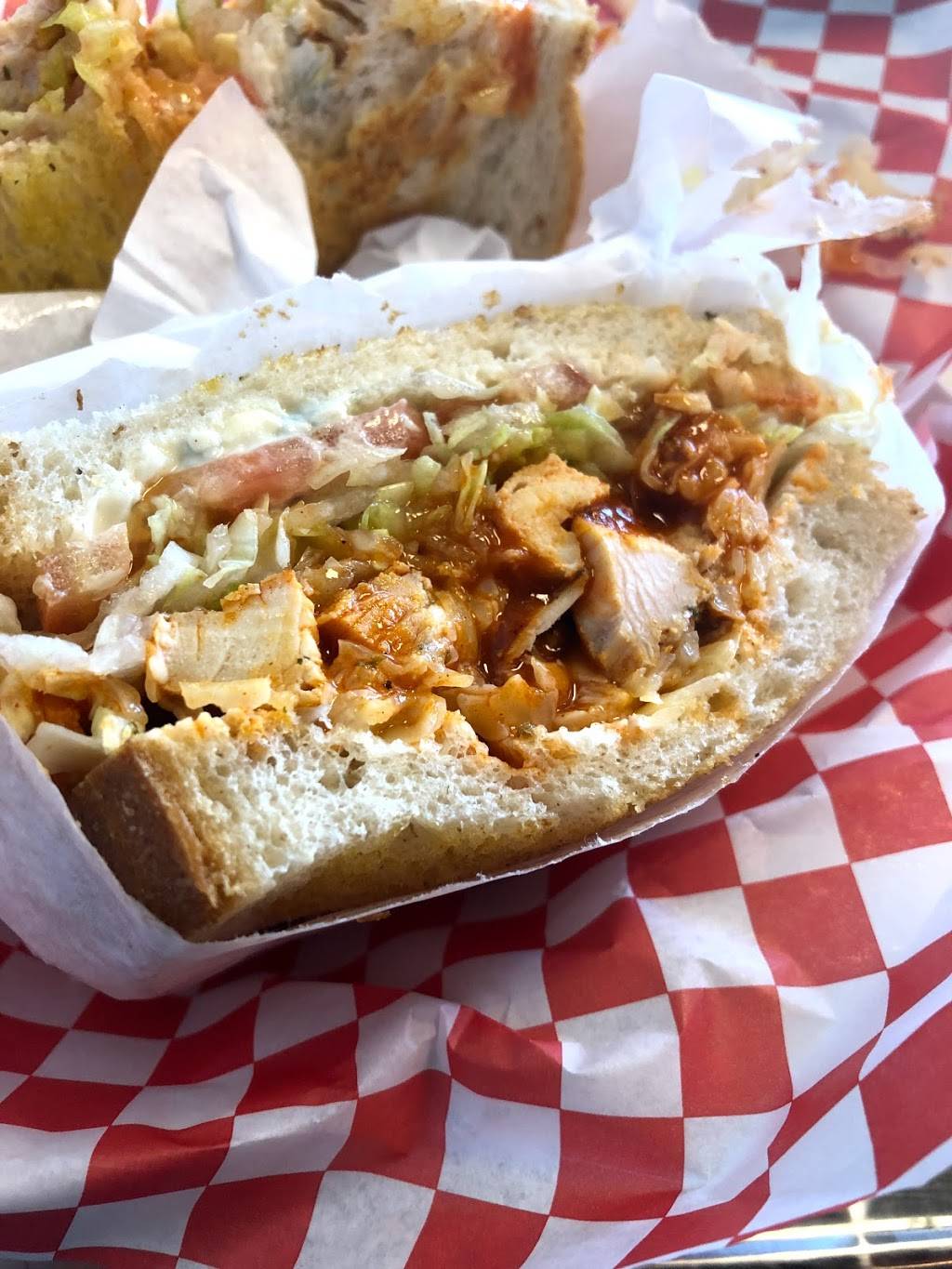 NY Slicers Deli | restaurant | 835 N 43rd Ave, Phoenix, AZ 85009, USA | 6024428000 OR +1 602-442-8000