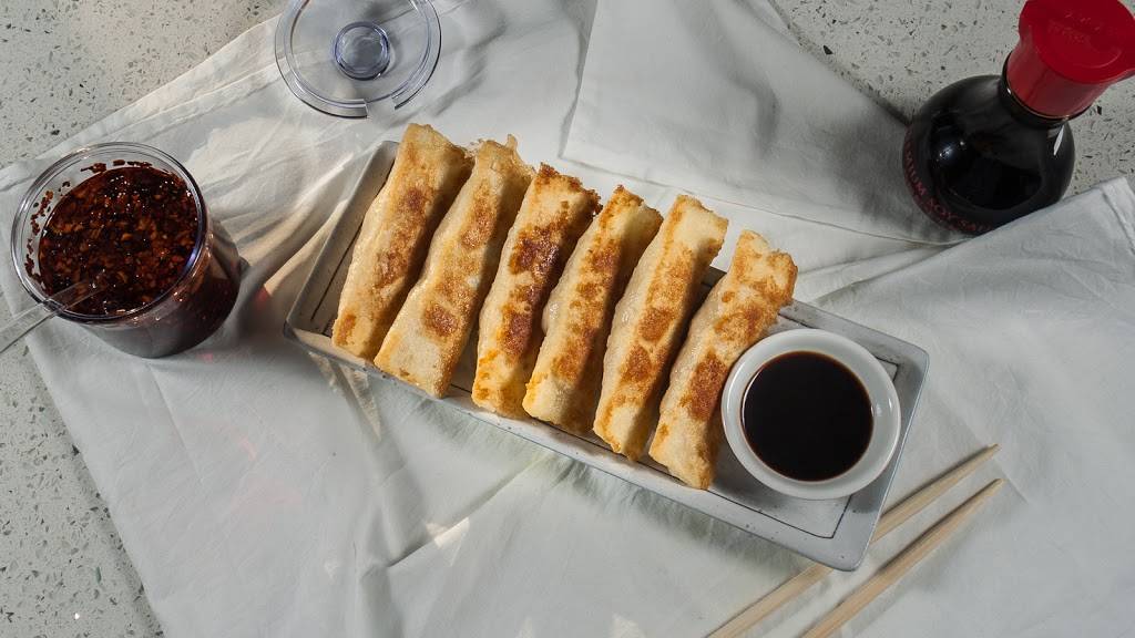 Qing Feng Noodle House | restaurant | 601 E Foothill Blvd, Rialto, CA 92376, USA | 9099612886 OR +1 909-961-2886