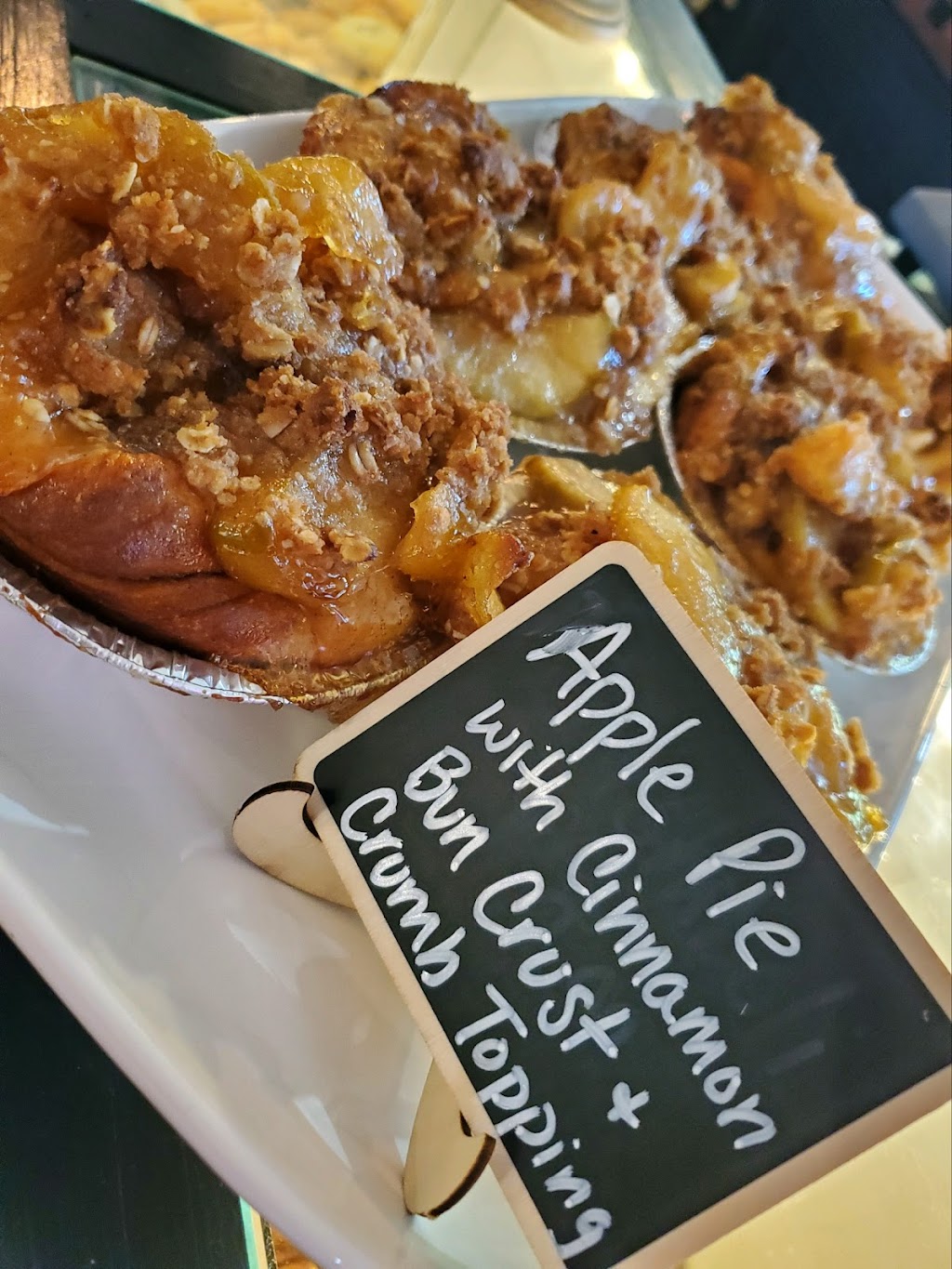 Sadies Corner Kitchen | restaurant | 353 NE 2nd St, Crystal River, FL 34429, USA | 3527943857 OR +1 352-794-3857