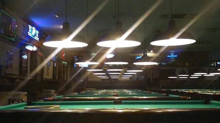 Clicks Speeds Arlington | restaurant | 700 N Watson Rd, Arlington, TX 76011, USA | 8176407675 OR +1 817-640-7675