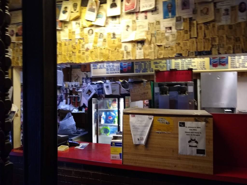 H. Johnson Bar-B-Q | restaurant | 3236, 1119 Lockbourne Rd, Columbus, OH 43206, USA | 6144433980 OR +1 614-443-3980