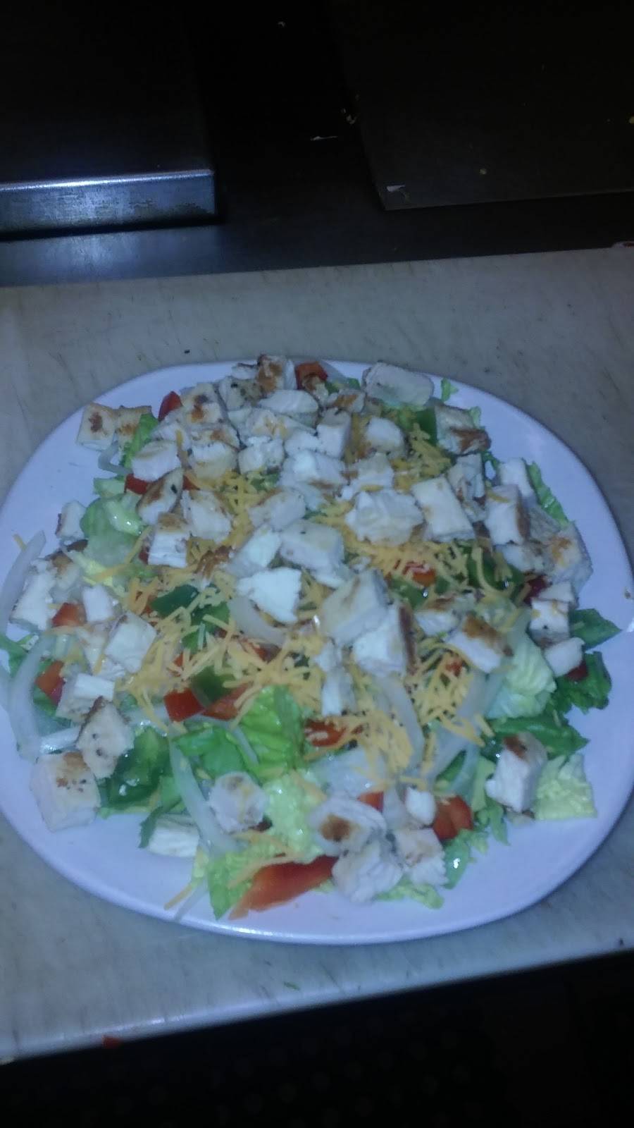 Mellos Carryout | restaurant | 2100 N Clark St, Chicago, IL 60614, USA | 7732969600 OR +1 773-296-9600