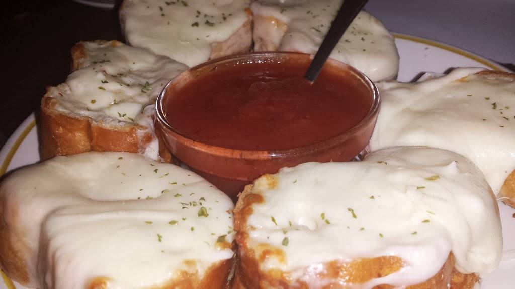 Crabbys Bar & Grill | restaurant | 2113 E Oklahoma Ave, Milwaukee, WI 53207, USA | 4147699999 OR +1 414-769-9999