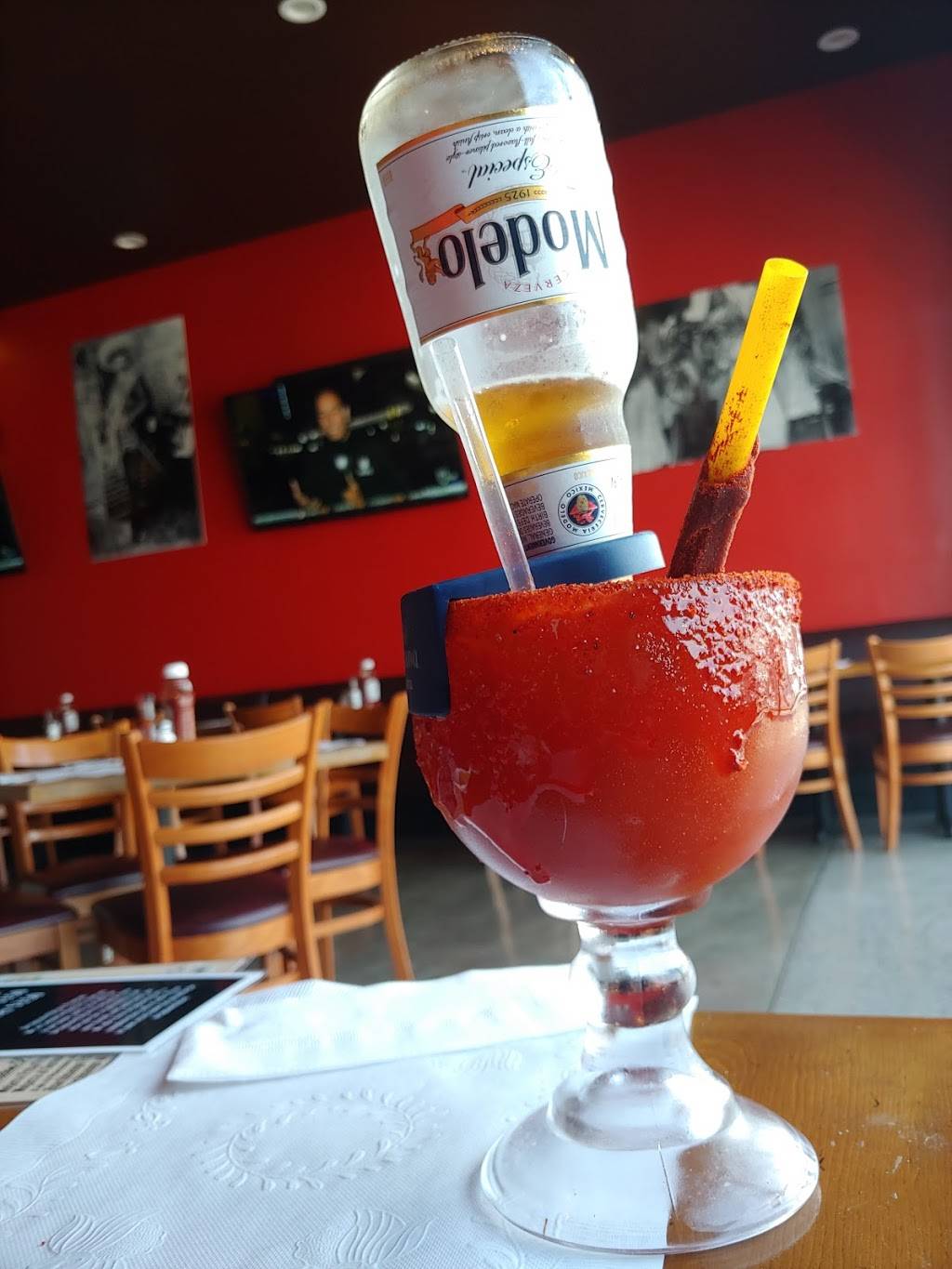 Langosta Ranchera | restaurant | 5862 Whittier Blvd, East Los Angeles, CA 90022, USA | 3234851886 OR +1 323-485-1886