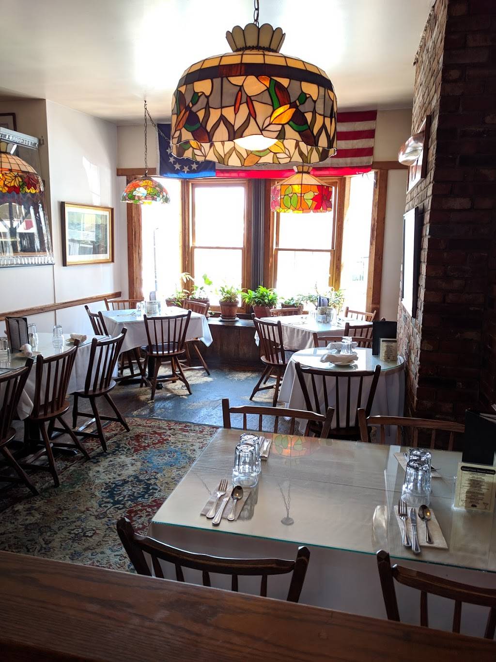 J R Maxwell & Co. | restaurant | 122 Front St, Bath, ME 04530, USA | 2074432014 OR +1 207-443-2014
