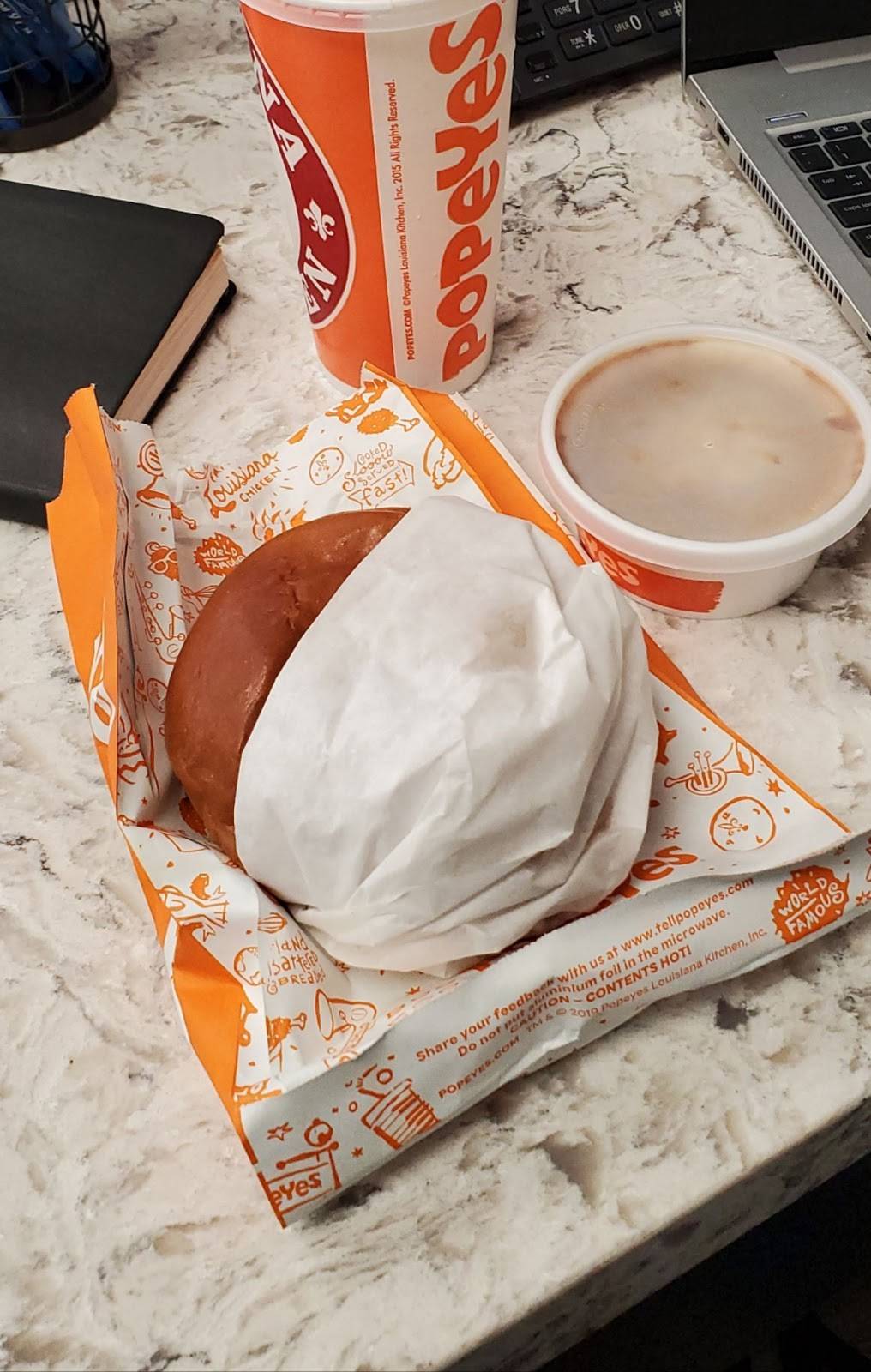 Popeyes Louisiana Kitchen | restaurant | 3541 St Rose Pkwy, Henderson, NV 89052, USA | 7022093580 OR +1 702-209-3580