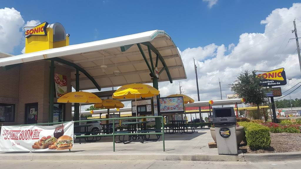 Sonic Drive-In | restaurant | 1524 1st St E, Humble, TX 77338, USA | 2814461350 OR +1 281-446-1350