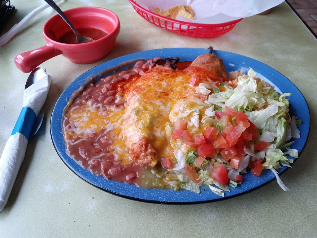Dos Amigos Sports Mexican Restaurant | restaurant | 2428 Cerrillos Rd, Santa Fe, NM 87505, USA | 5057720971 OR +1 505-772-0971