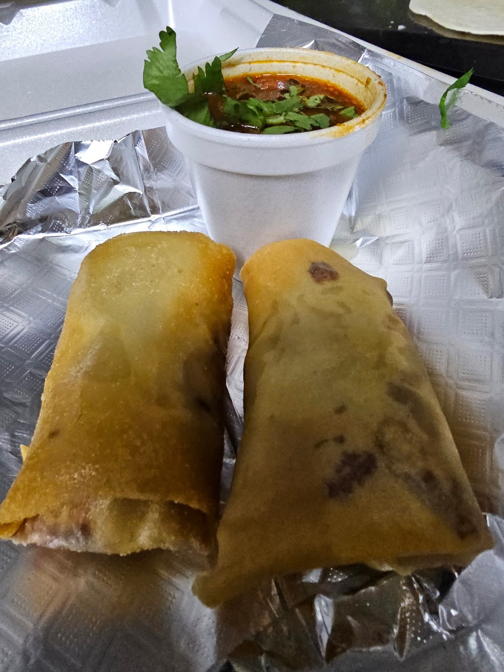 La morenita food truck | restaurant | 10308 Dyer St, El Paso, TX 79924, USA | 9152183890 OR +1 915-218-3890