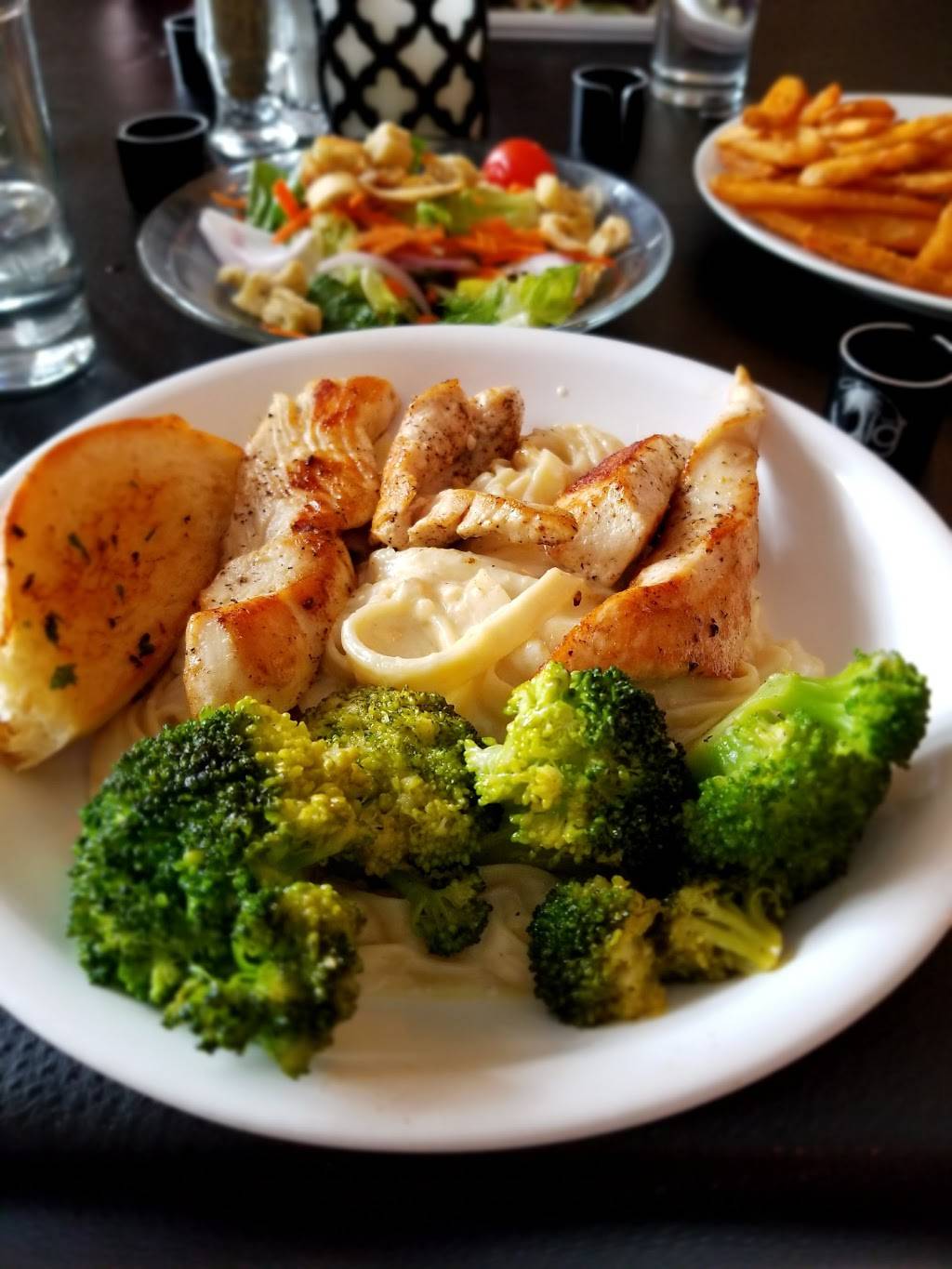 The Jig | restaurant | 3115 Camp Phillips Rd, Wausau, WI 54403, USA | 7153934479 OR +1 715-393-4479