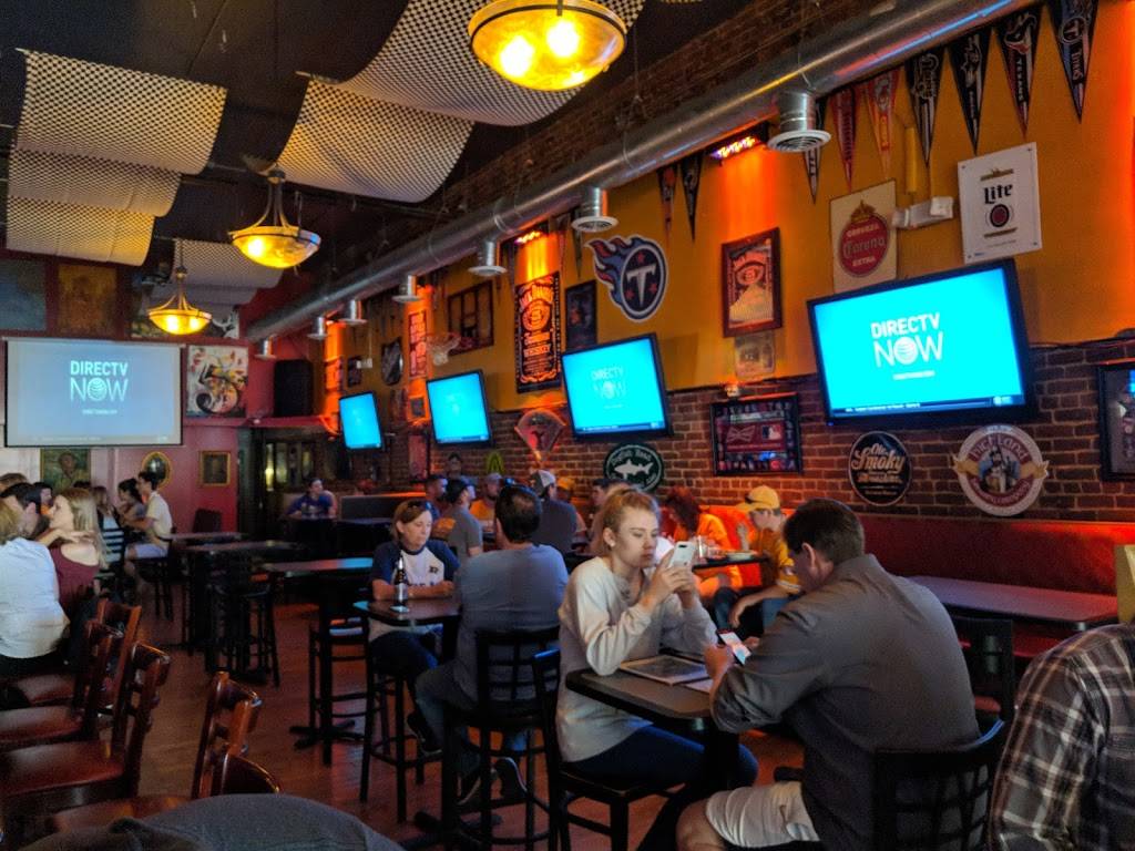 Skybox Sports Bar and Grill | restaurant | 1104, 415 S Gay St, Knoxville, TN 37902, USA | 8652008910 OR +1 865-200-8910