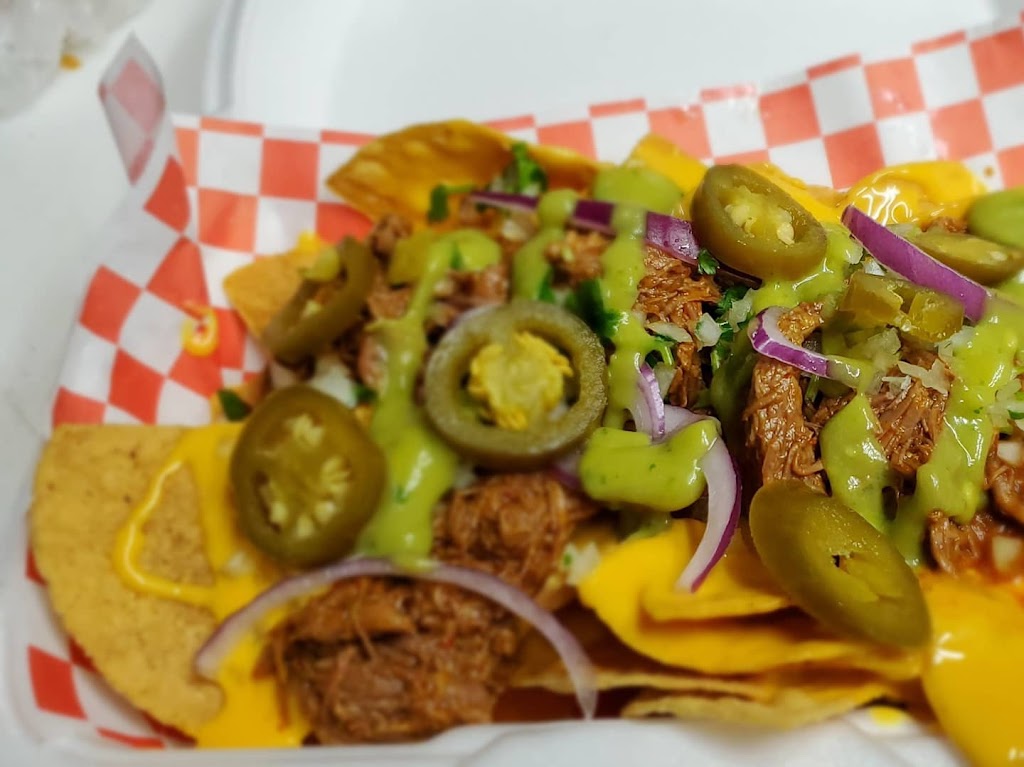 Mr.totos red street tacos | restaurant | 6470 S Camino Verde, Tucson, AZ 85757, USA | 5202715092 OR +1 520-271-5092