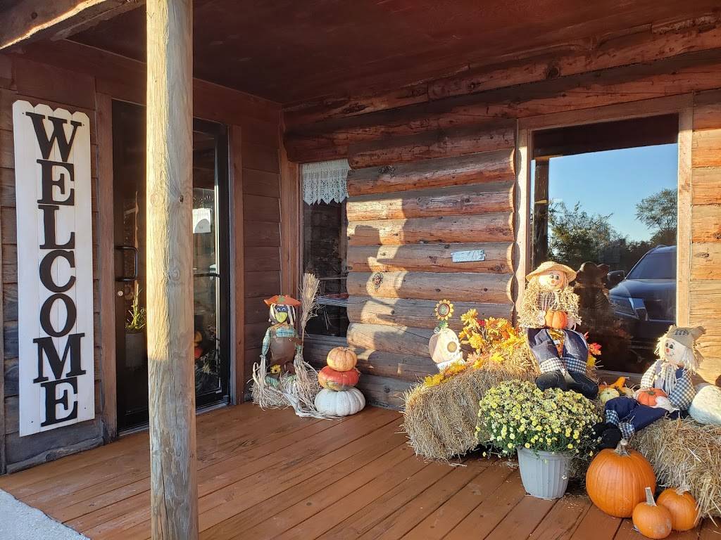 Cosbys Catfish | restaurant | 4328 OK-28, Eucha, OK 74342, USA | 9184354020 OR +1 918-435-4020