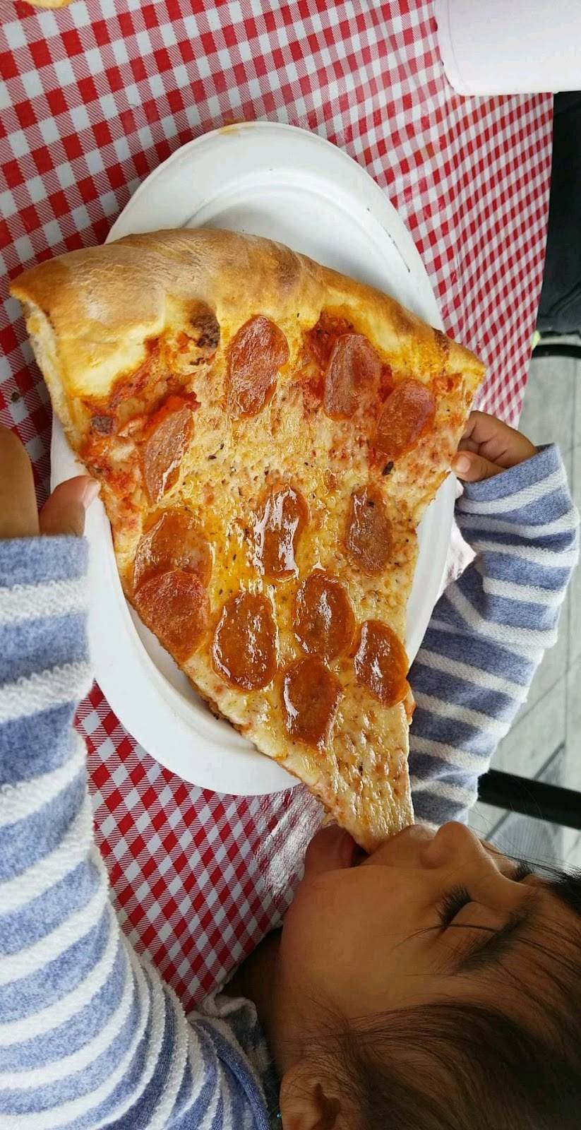 Richies Pizza & Hot Dogs | restaurant | 844 E Olive Ave, Fresno, CA 93728, USA | 5594410067 OR +1 559-441-0067