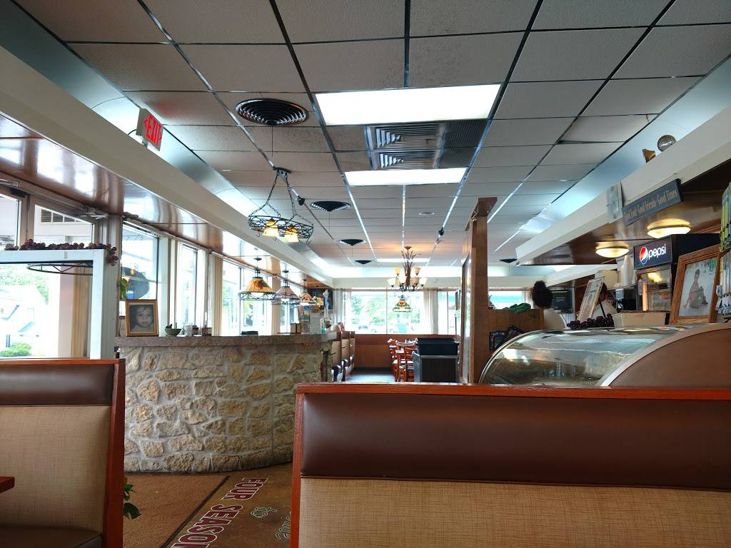 Four Seasons | restaurant | 233 S Main St, Bryan, OH 43506, USA | 4196361818 OR +1 419-636-1818