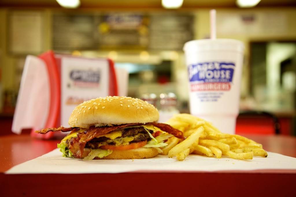 Burger House | restaurant | 6248 E Mockingbird Ln, Dallas, TX 75214, USA | 2148282732 OR +1 214-828-2732