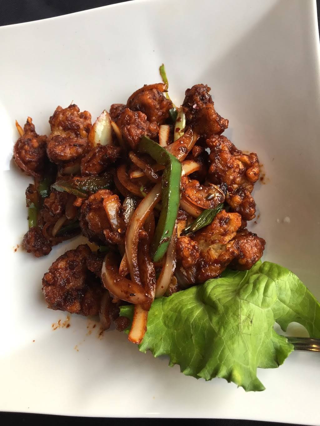 Urban Hakka | restaurant | 3305 Yonge St, Toronto, ON M4N 2L8, Canada | 4164810101 OR +1 416-481-0101