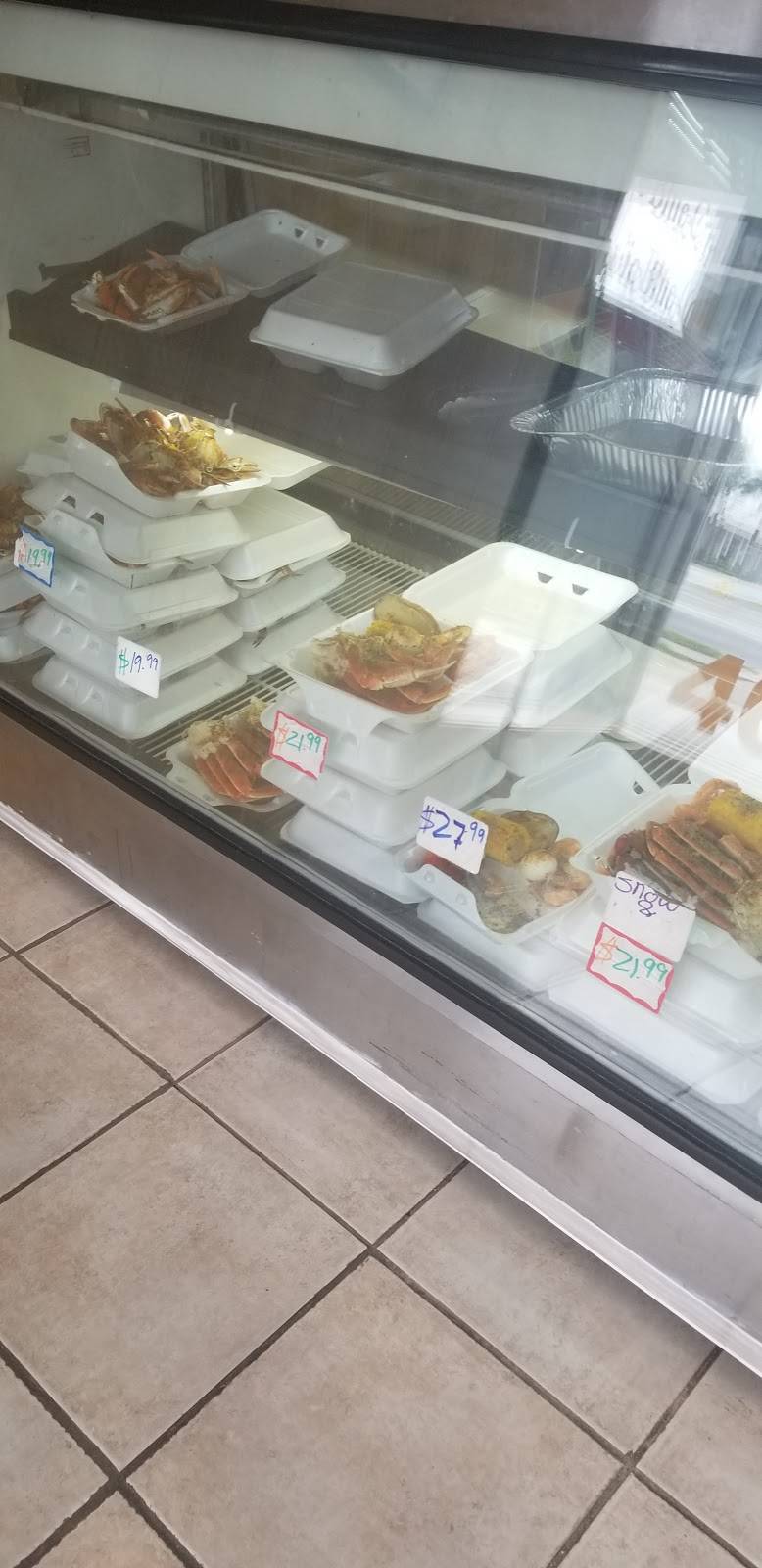 MARCOS CRAB SHACK INC | restaurant | 711 North Pine Hills Road, 4077303303, Orlando, FL 32808, USA | 4077309875 OR +1 407-730-9875