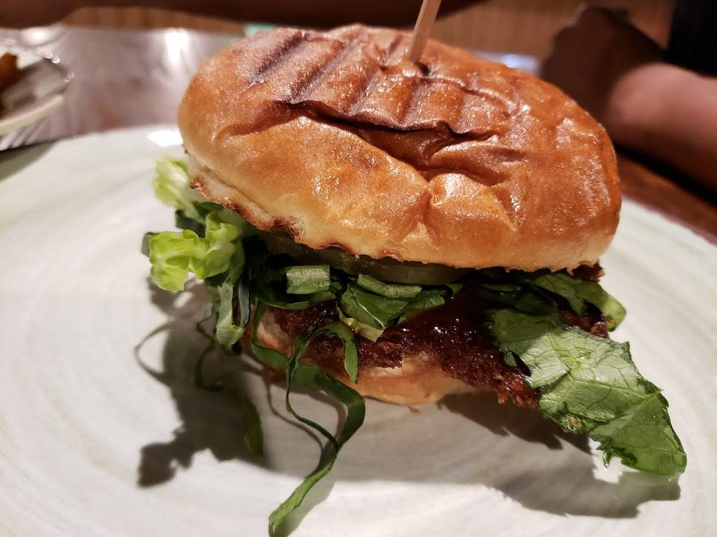 Vida Vegan Eatery | restaurant | 4530 Stine Rd, Bakersfield, CA 93311, USA | 6615733202 OR +1 661-573-3202