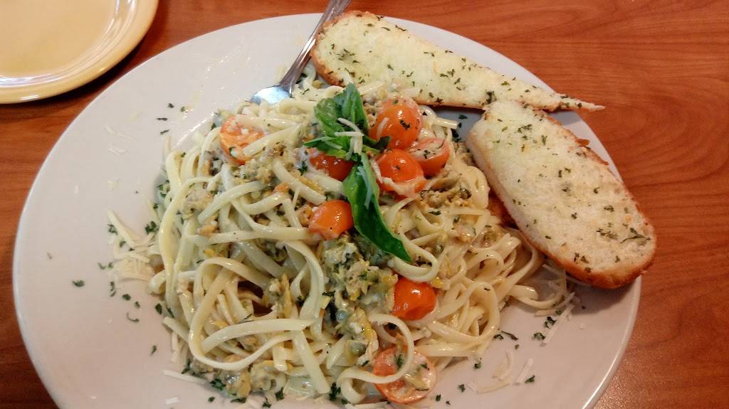 Brooklyn Italian Bakery | Pizza & Pasta | restaurant | 12353 Mariposa Rd, Victorville, CA 92395, USA | 7602433761 OR +1 760-243-3761