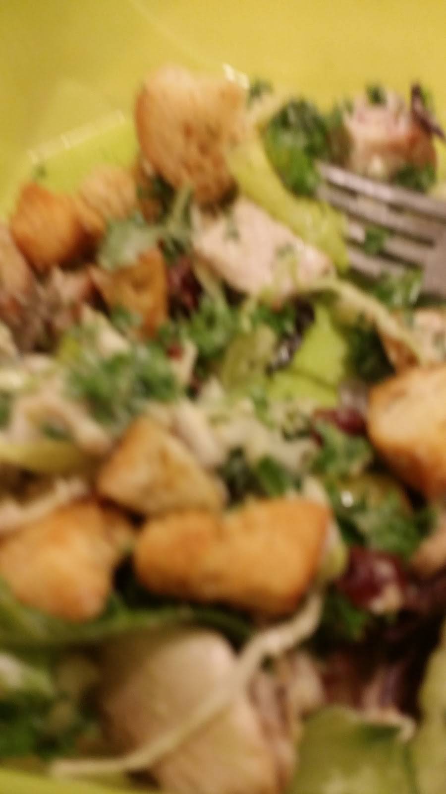 Salata | restaurant | Allen Center, 500 Dallas St T-21, Houston, TX 77002, USA | 7137399009 OR +1 713-739-9009