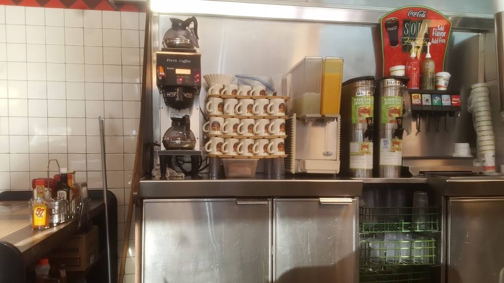 Waffle House | meal takeaway | 2065 S.W Hwy 484, Ocala, FL 34473, USA | 3523470902 OR +1 352-347-0902