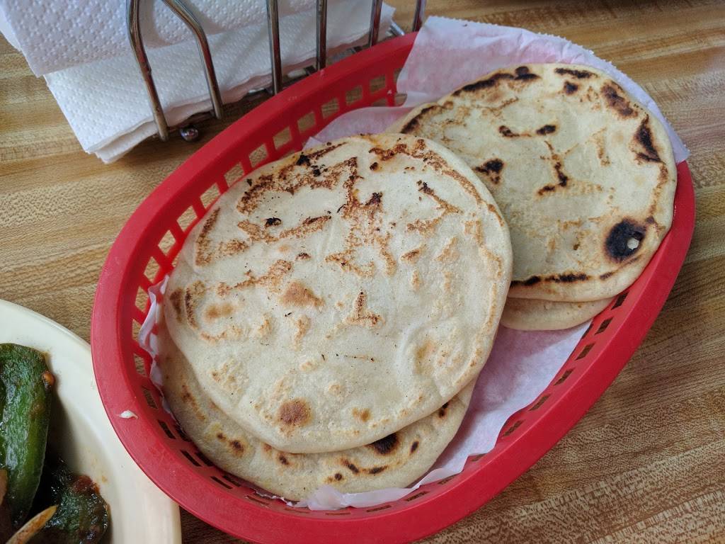 Pupuseria Las Delicias Salvadoreñas | restaurant | 4770 Britt Rd, Norcross, GA 30093, USA | 6783811223 OR +1 678-381-1223