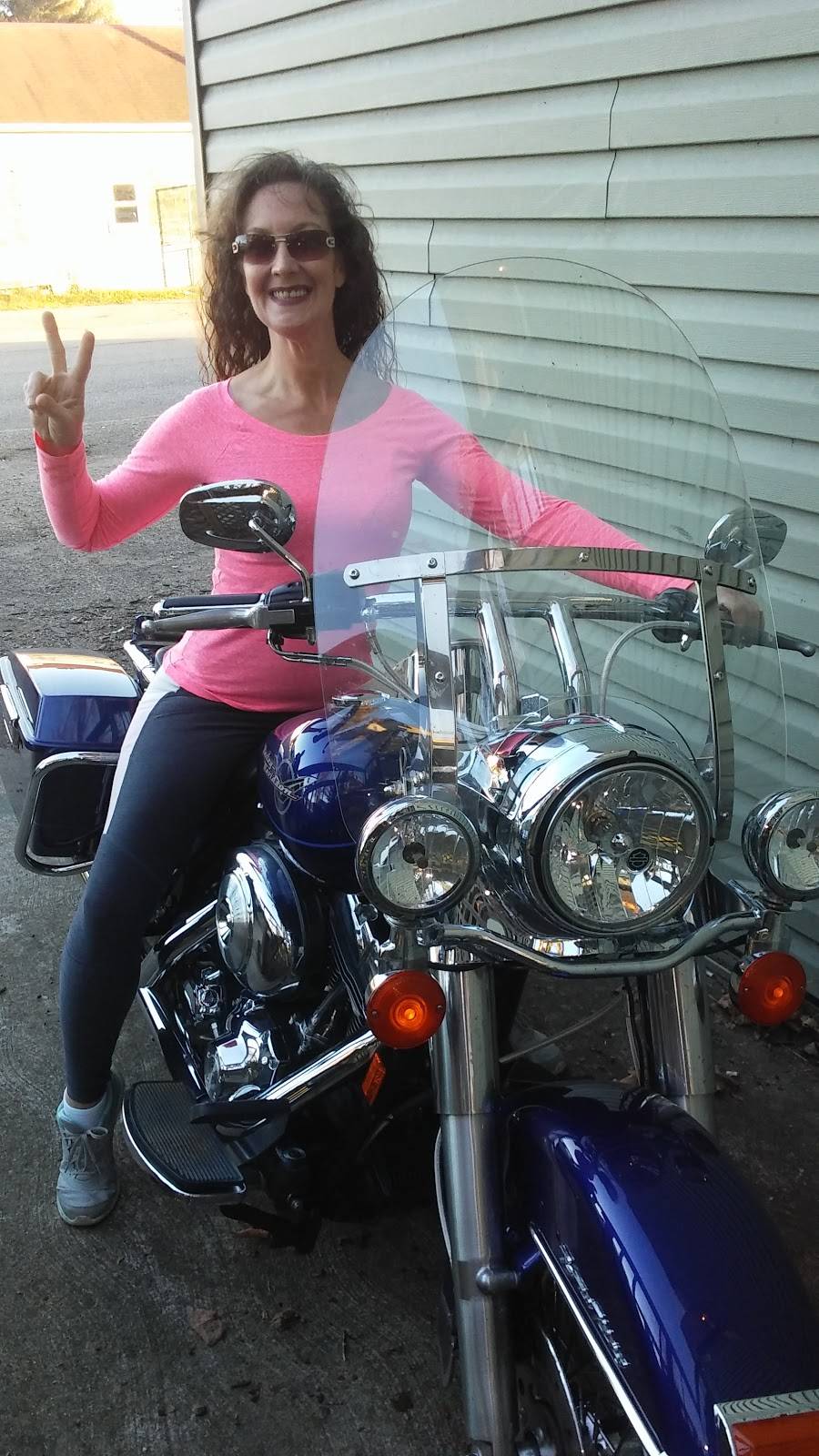 Fondales Tavern 2 | restaurant | 203 Water St, Duncan Falls, OH 43734, USA | 7403033220 OR +1 740-303-3220