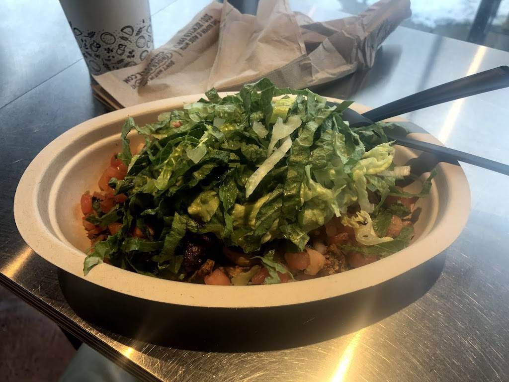Chipotle Mexican Grill | restaurant | 811 Butterfield Rd Ste 101, Wheaton, IL 60189, USA | 6305889728 OR +1 630-588-9728