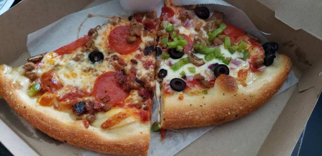 Saruzzos New York Pizzeria | restaurant | 3141 FM 528 Rd #364, Friendswood, TX 77546, USA | 2813323191 OR +1 281-332-3191