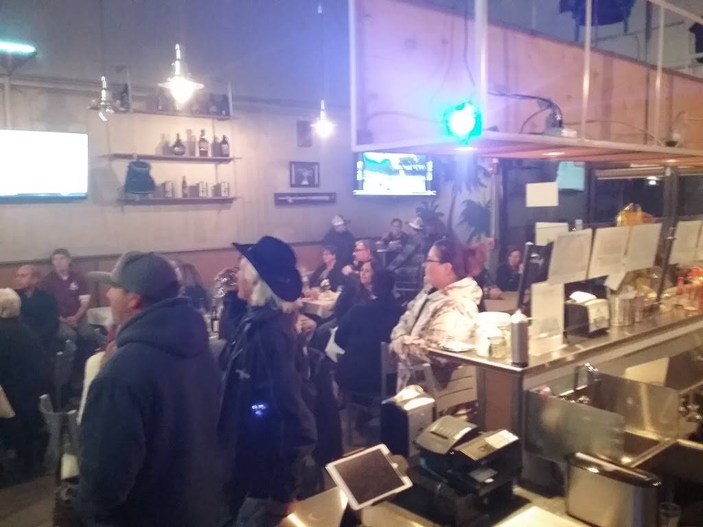 Paraiso Brewery | restaurant | 80 G St suite c, Los Banos, CA 93635, USA | 2098552337 OR +1 209-855-2337