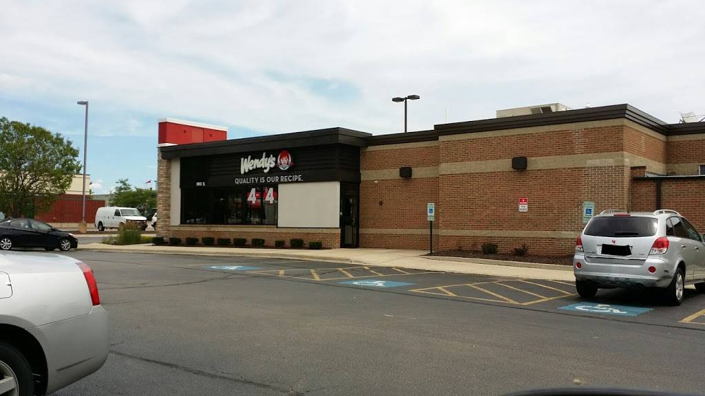 Wendys | restaurant | 865 S Randall Rd, Elgin, IL 60123, USA | 8477174332 OR +1 847-717-4332