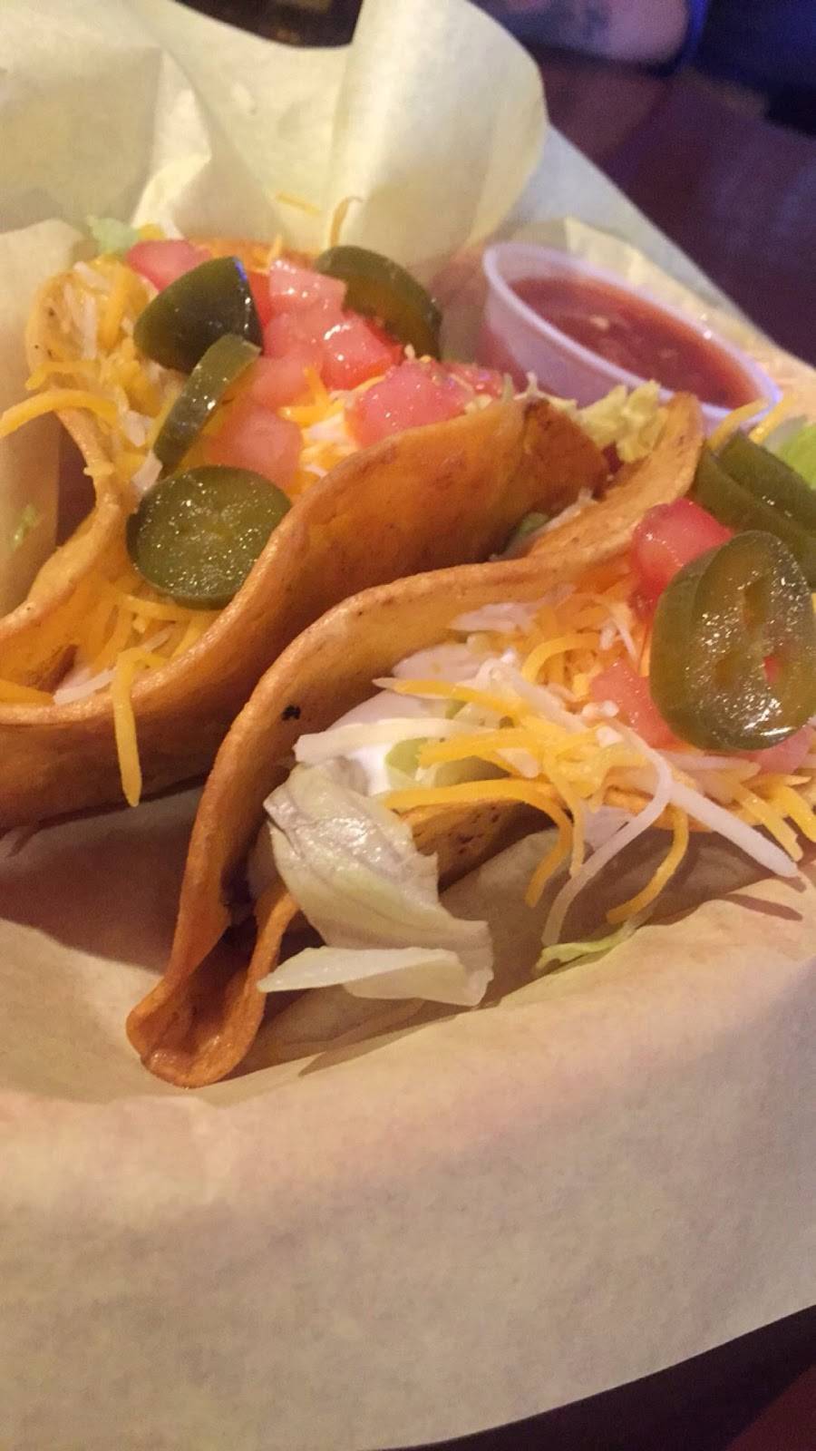 JJs | restaurant | 127 E Highland Ave, San Bernardino, CA 92404, USA | 9098814111 OR +1 909-881-4111