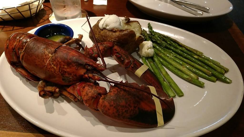 Red Lobster | restaurant | 1726 Glidewell Dr, Burlington, NC 27215, USA | 3365849969 OR +1 336-584-9969