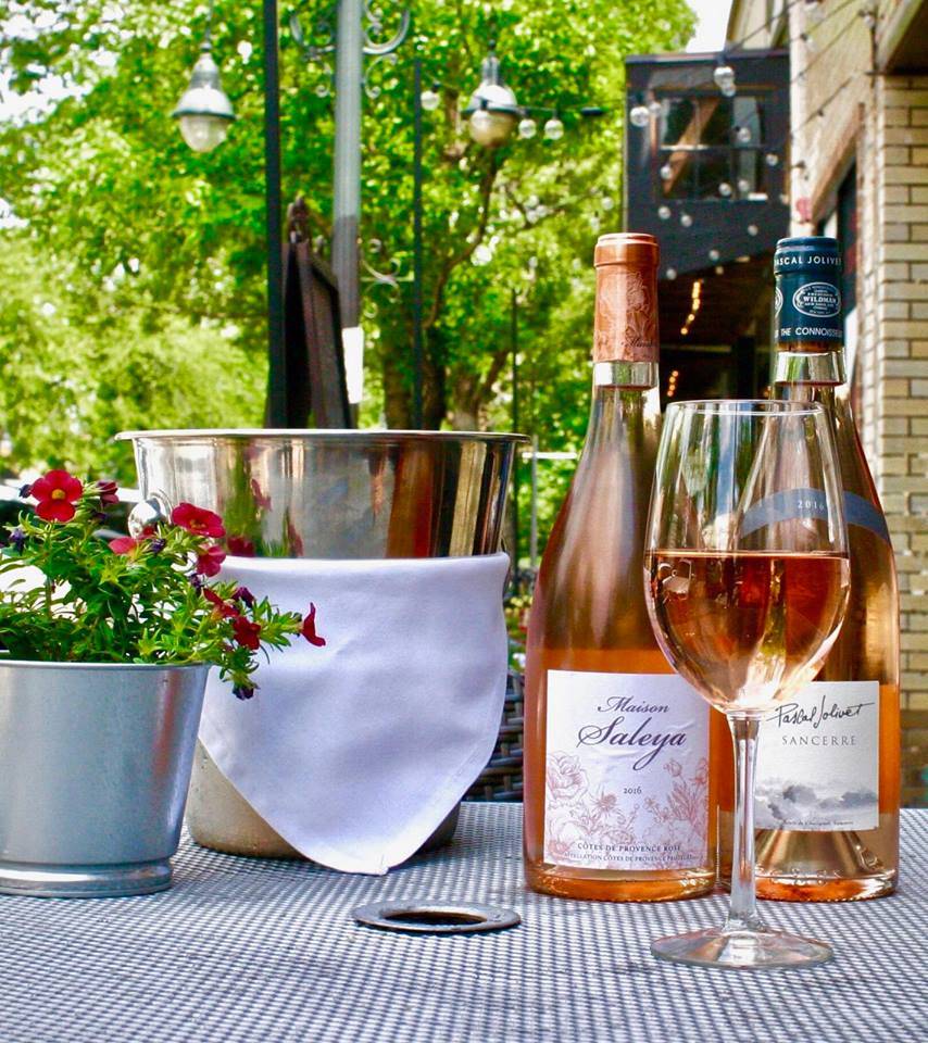 Charcoal Bistro Wash Park | restaurant | 1028 S Gaylord St, Denver, CO 80209, USA | 3039538718 OR +1 303-953-8718