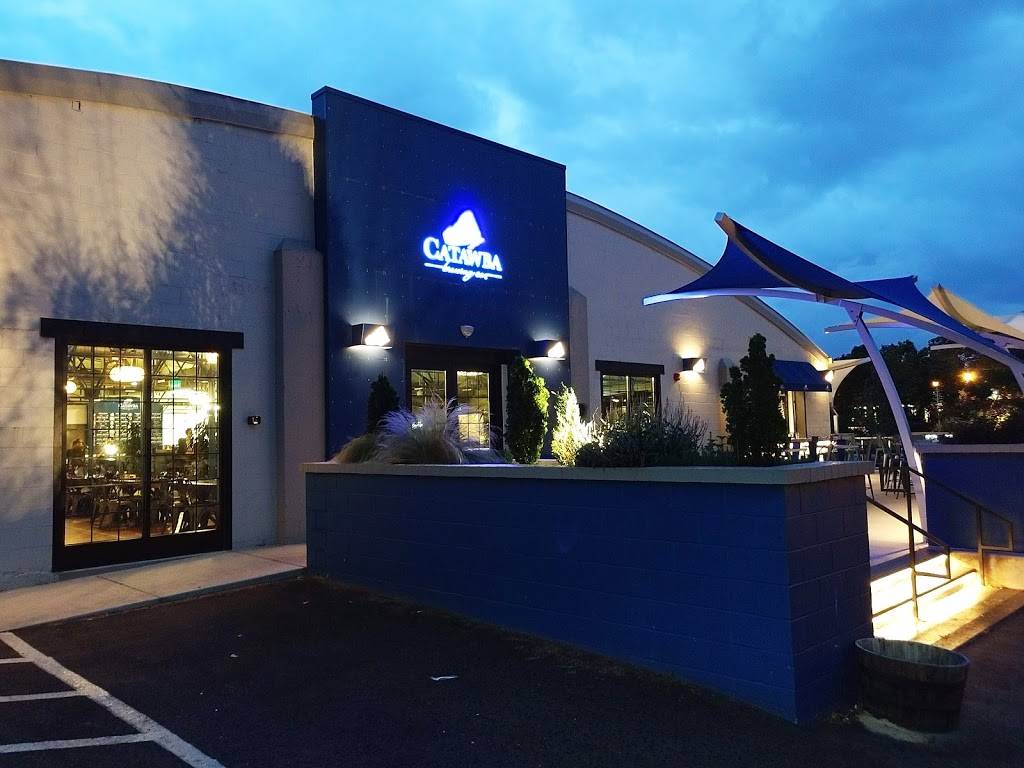 Catawba Brewing Company Charlotte | restaurant | 933 Louise Ave Ste 105, Charlotte, NC 28204, USA | 9804986145 OR +1 980-498-6145