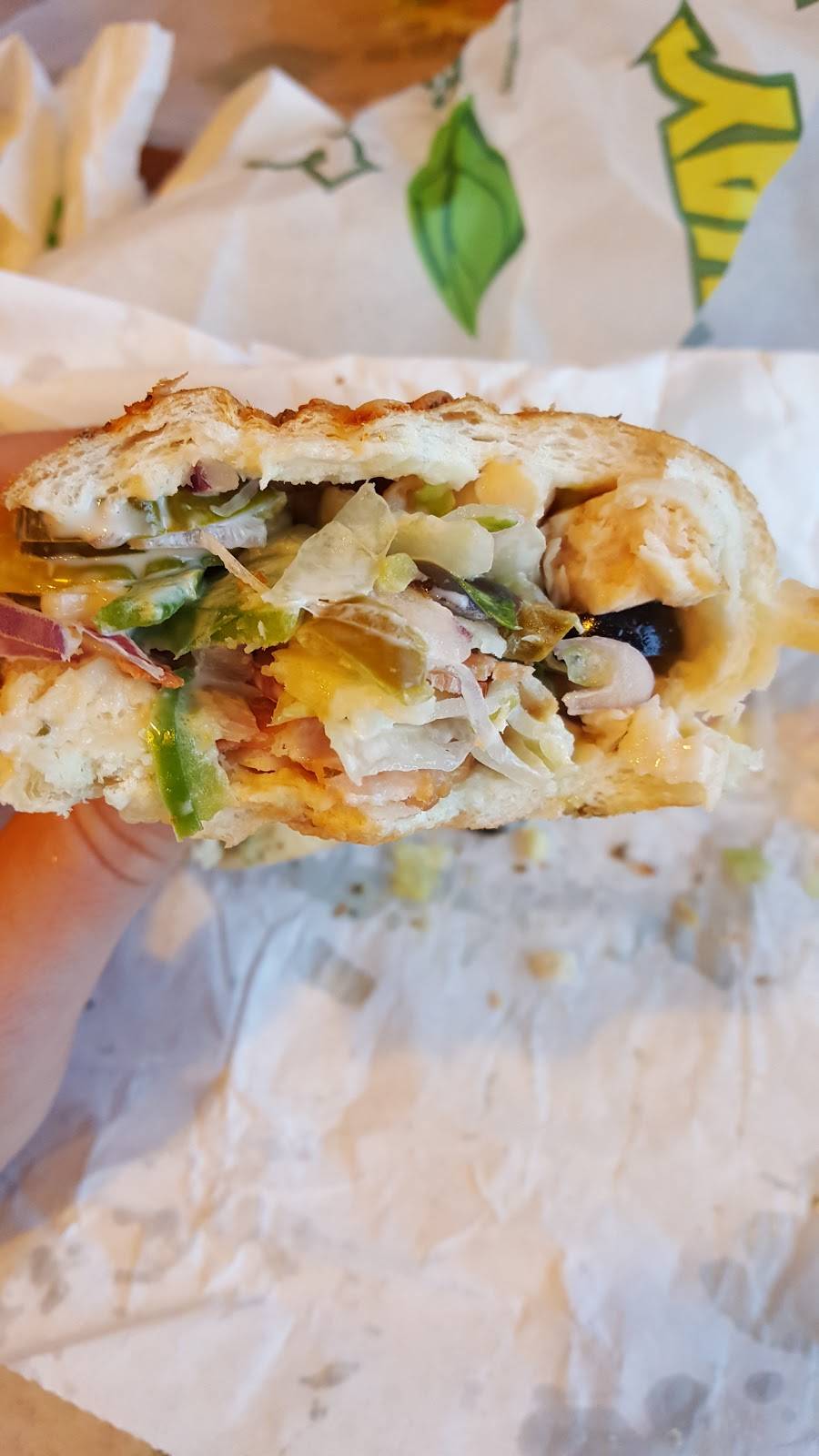 Subway | restaurant | 2203 S Peoria St, Aurora, CO 80014, USA | 7204846088 OR +1 720-484-6088