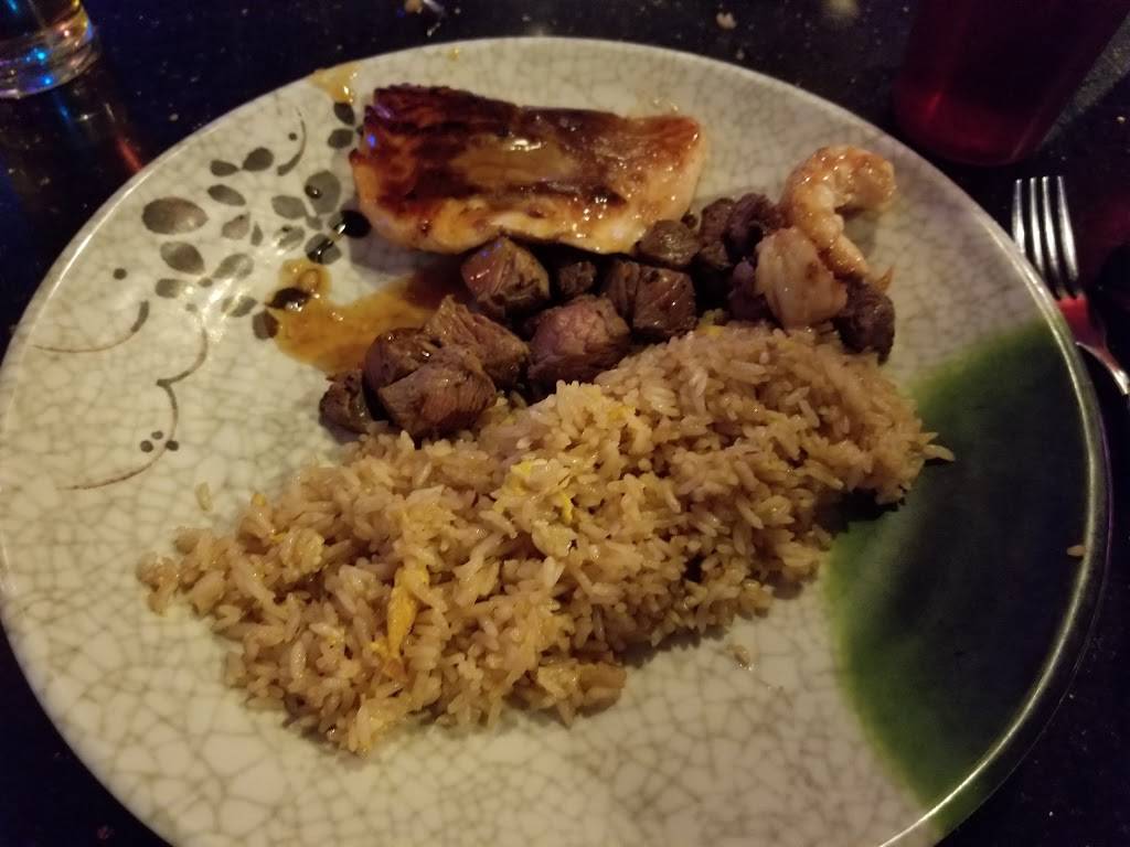 Oishii Japanese Hibachi and Super Buffet | restaurant | 1055 Mineral Wells Ave, Paris, TN 38242, USA | 7316427778 OR +1 731-642-7778