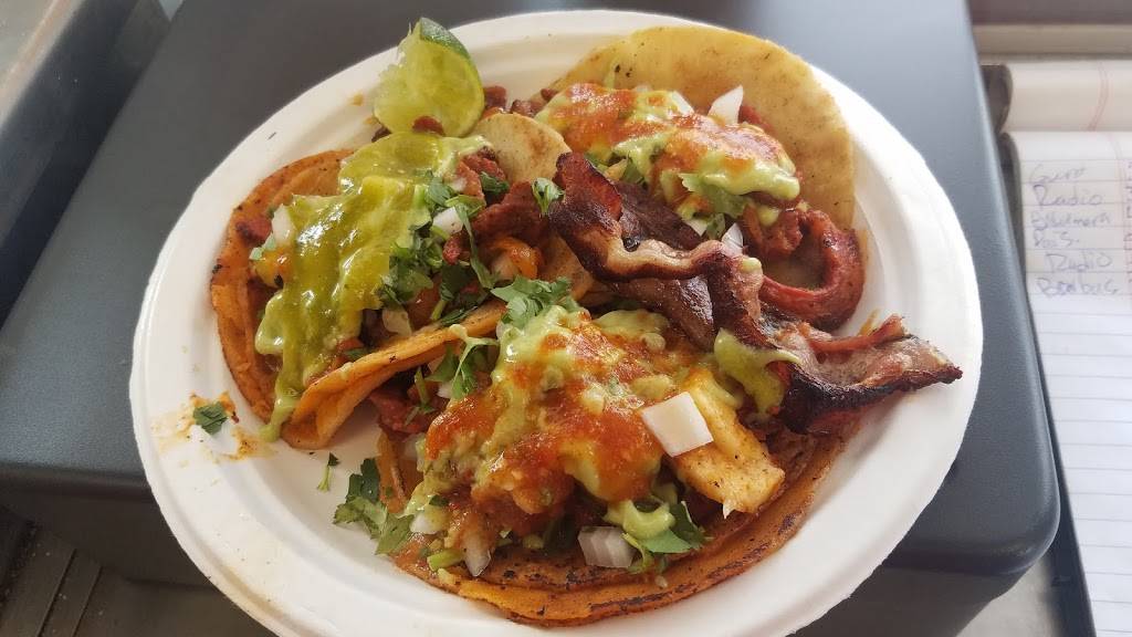 THE HOTDOG PARLOR LLC | meal takeaway | 3017 W 10th St, Greeley, CO 80631, USA | 6028659683 OR +1 602-865-9683