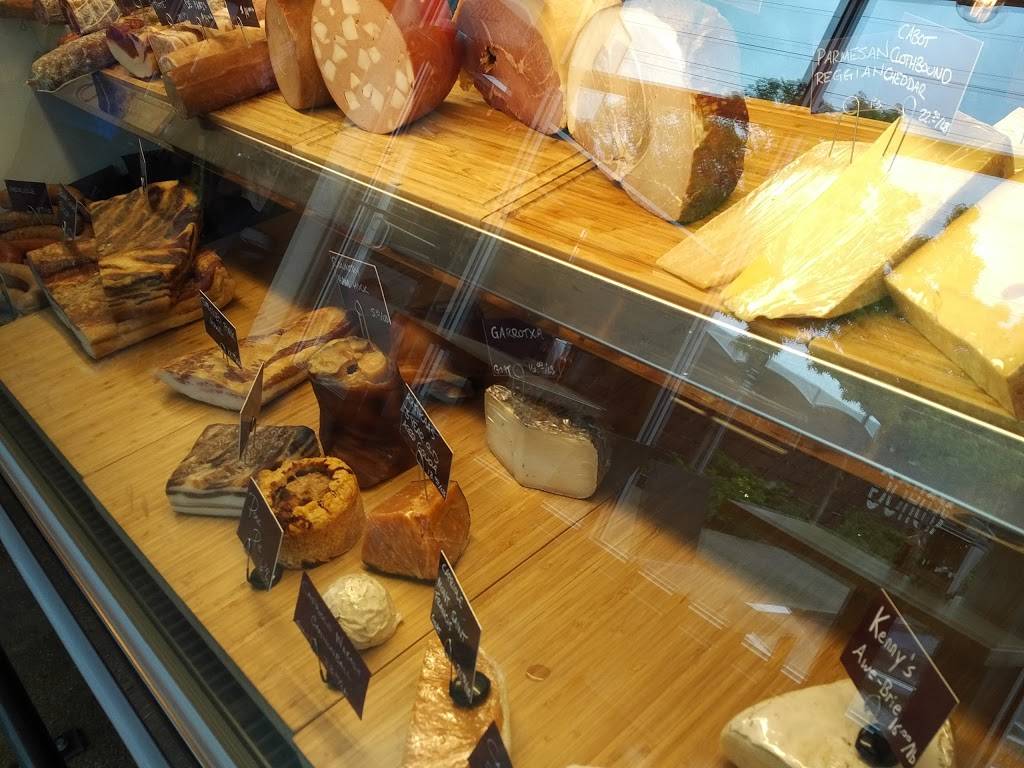 Red Hog Restaurant & Butcher Shop | restaurant | 2622 Frankfort Ave, Louisville, KY 40206, USA | 5023840795 OR +1 502-384-0795