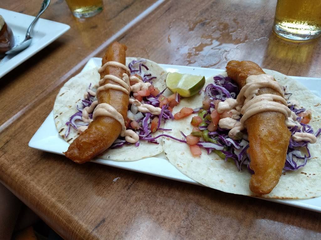 The Fox: A Firkin Pub | restaurant | 51 Eglinton Ave E, Toronto, ON M4P 1G7, Canada | 4164800200 OR +1 416-480-0200