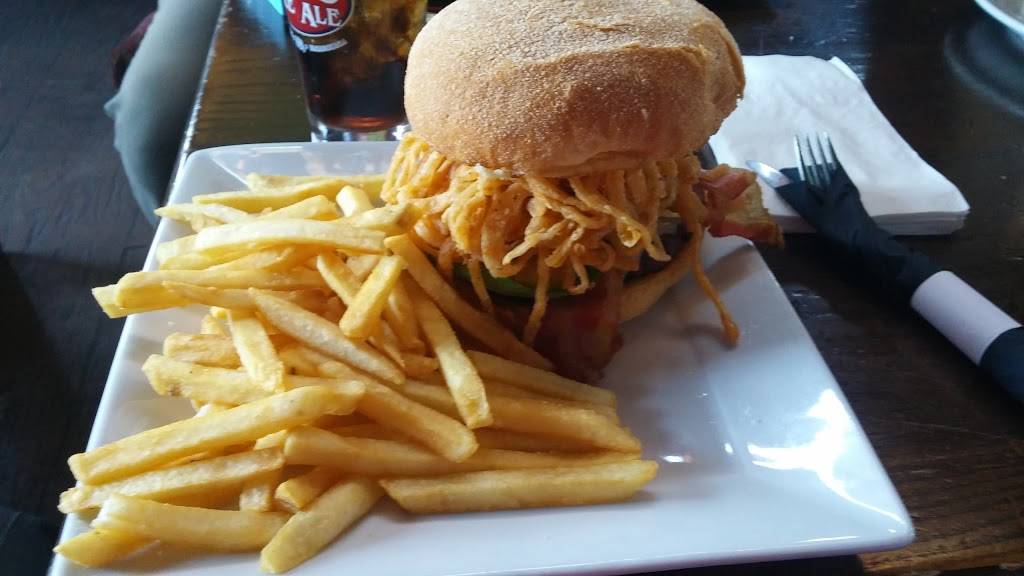 The Auld Dubliner | restaurant | 2497 Park Ave, Tustin, CA 92782, USA | 7142591562 OR +1 714-259-1562