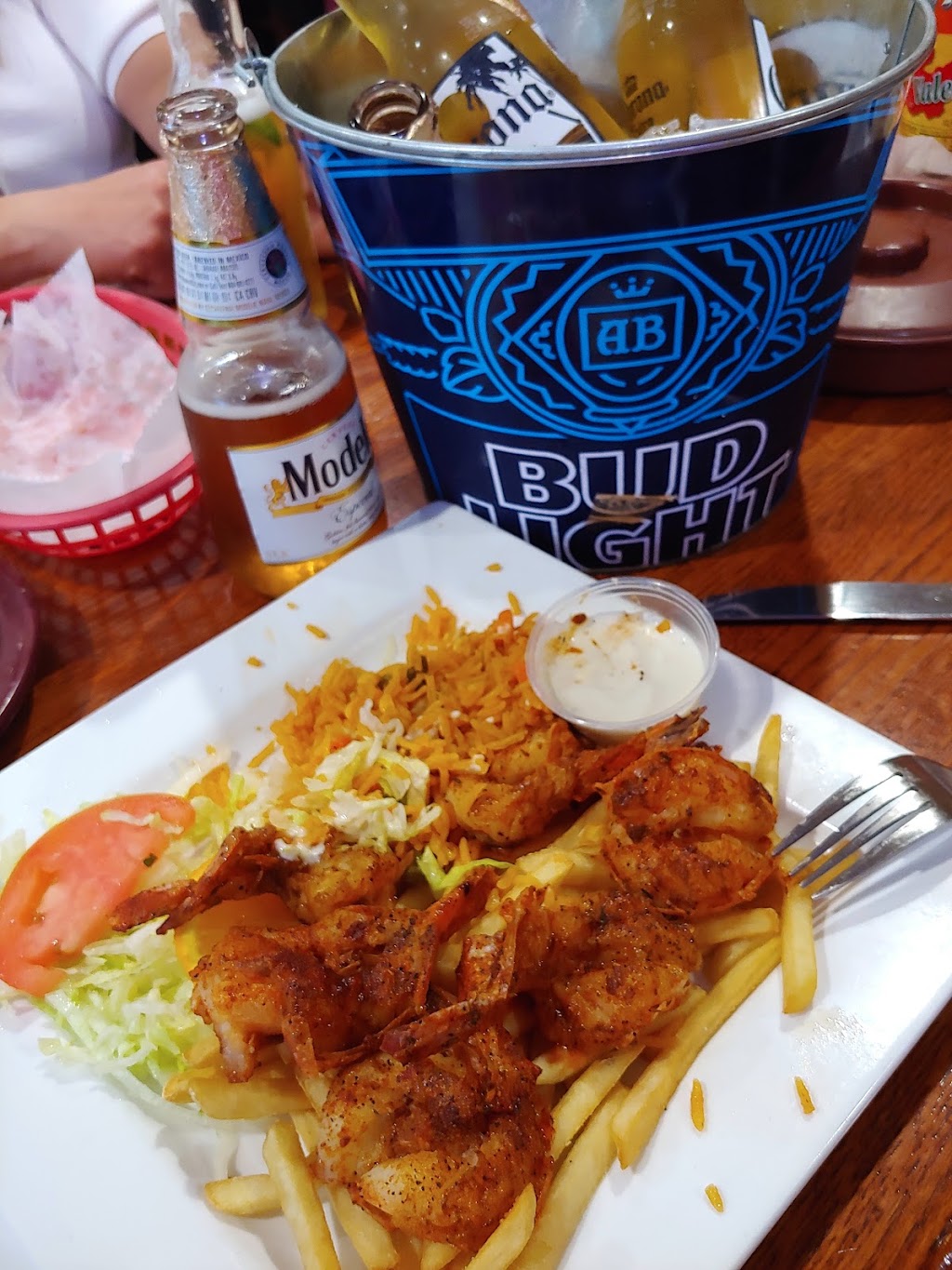 El Nuevo Morelos | restaurant | 360 Bernard St W, West St Paul, MN 55118, USA | 6515525693 OR +1 651-552-5693