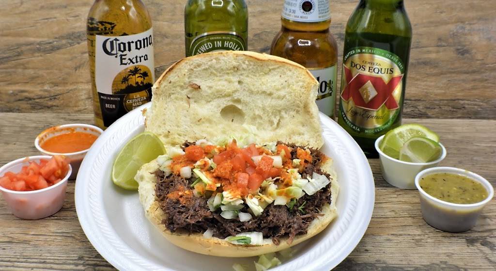 Barbacoa El Oso | restaurant | 3000 S Federal Blvd, Denver, CO 80236, USA | 7204156434 OR +1 720-415-6434