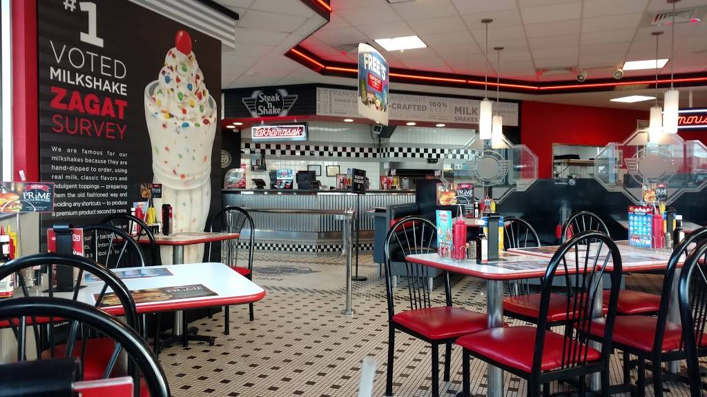 Steak n Shake | restaurant | 211 Randall Rd, Lake in the Hills, IL 60156, USA | 8474587630 OR +1 847-458-7630