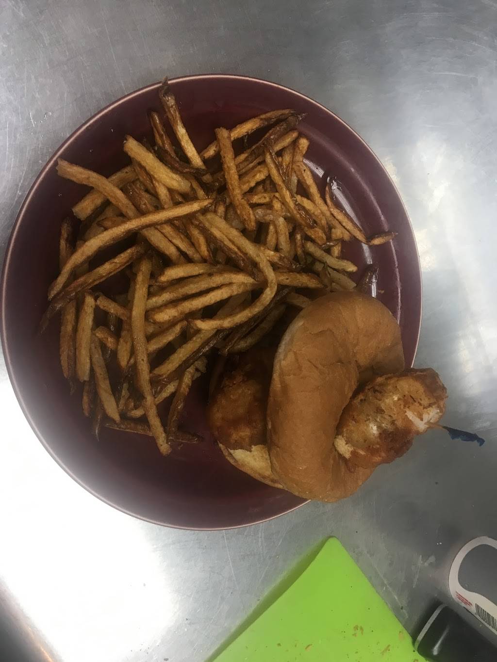 Bergholz Diner LLC. | restaurant | 270 2nd St, Bergholz, OH 43908, USA | 7407682610 OR +1 740-768-2610